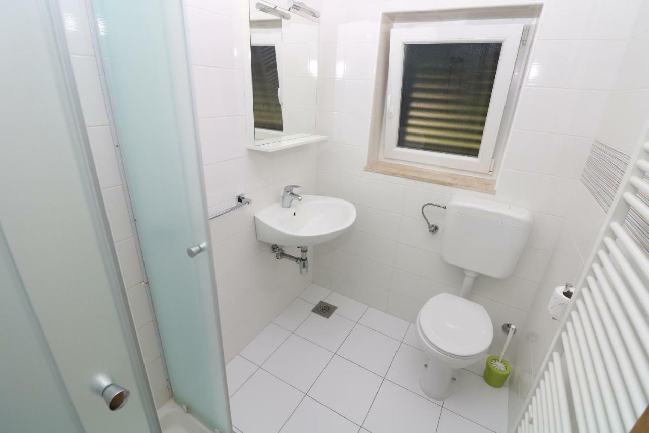 Double Rooms Jasna With Sea View Baska  Ngoại thất bức ảnh