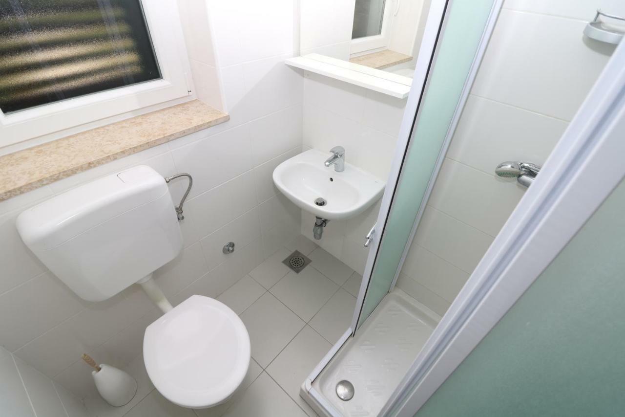 Double Rooms Jasna With Sea View Baska  Ngoại thất bức ảnh